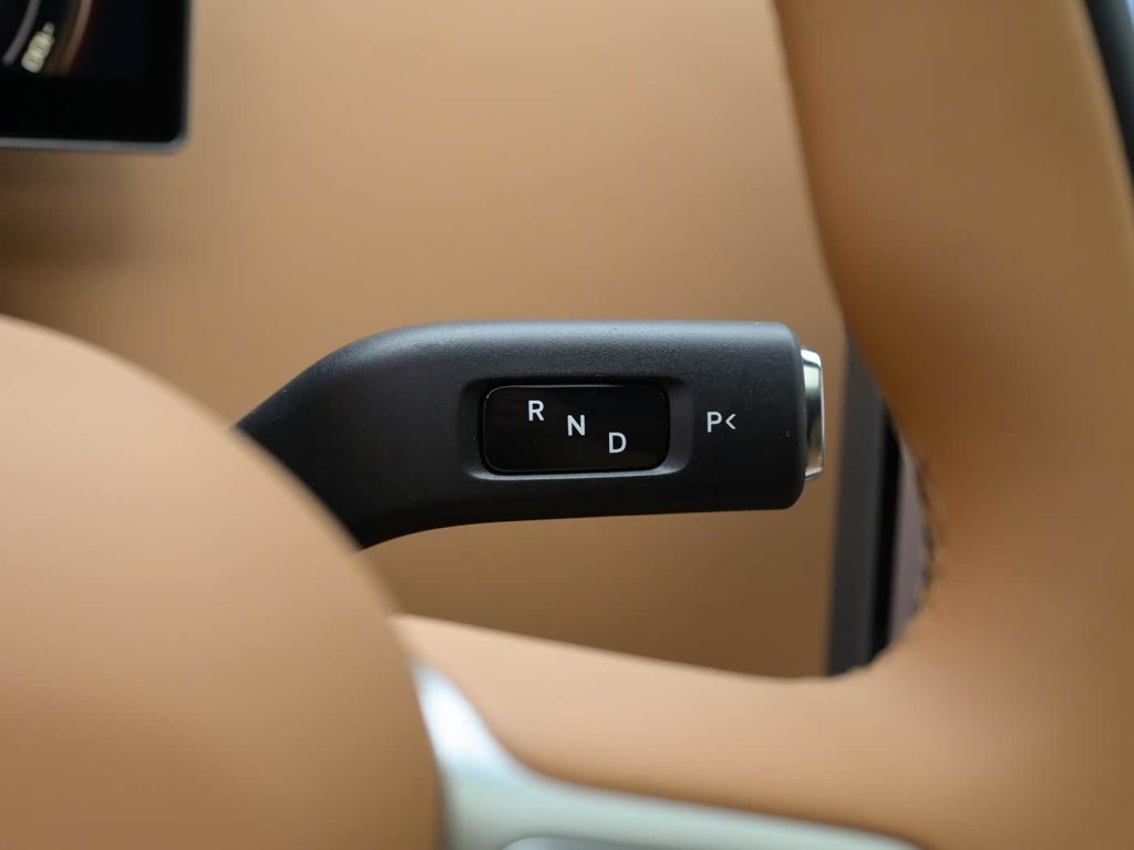 شاومي تقلب سوق الـSUV العائلية بـSkyNomad N70 وN90: مقاعد تدور 180 درجة ومدى 1,705 كم وأسعار تبدأ من 144 ألف ريال في الصين 23 شبكة السيارات الصينية – شاومي تقلب سوق الـSUV العائلية بـSkyNomad N70 وN90: مقاعد تدور 180 درجة ومدى 1,705 كم وأسعار تبدأ من 144 ألف ريال في الصين