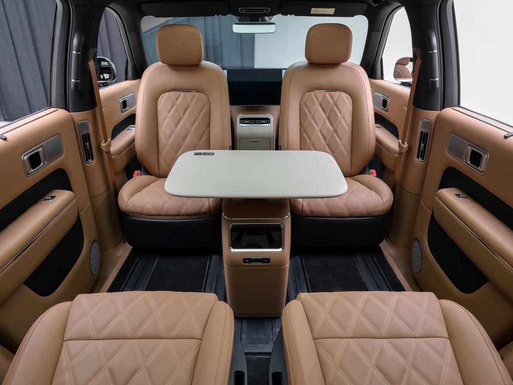 شاومي تقلب سوق الـSUV العائلية بـSkyNomad N70 وN90: مقاعد تدور 180 درجة ومدى 1,705 كم وأسعار تبدأ من 144 ألف ريال في الصين 31 شبكة السيارات الصينية – شاومي تقلب سوق الـSUV العائلية بـSkyNomad N70 وN90: مقاعد تدور 180 درجة ومدى 1,705 كم وأسعار تبدأ من 144 ألف ريال في الصين