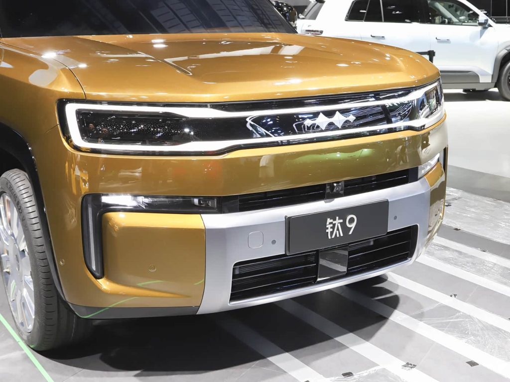 شبكة السيارات الصينية &ndash; معرض تشنغدو: ظهور BYD Ti9 بمدى 1600 كم وبطارية 66.48 كيلوواط
