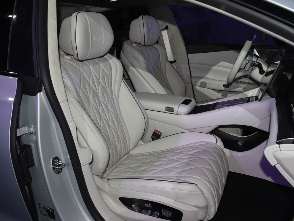شبكة السيارات الصينية &ndash; دينزا Z9S تنطلق في الصين: 1,210 حصان ومدى كهربائي 1,100 كم وشحن من 10 إلى 97% خلال 9 دقائق