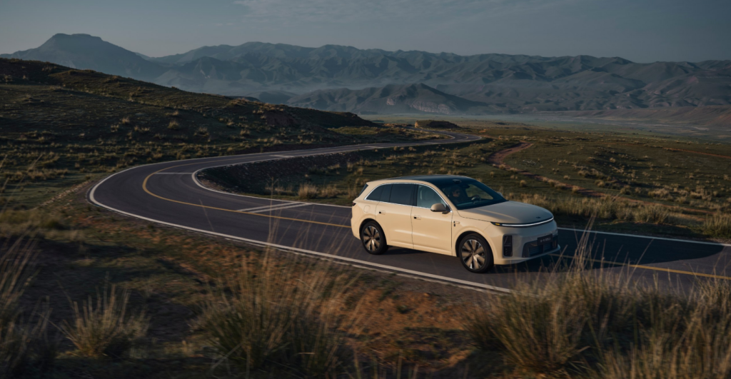 مبيعات لي أوتو Li Auto في يوليو 2026 تبلغ 30,468 سيارة.. L9 تتجاوز 300 ألف والإجمالي يصل إلى 1.76 مليون 2 شبكة السيارات الصينية – مبيعات لي أوتو Li Auto في يوليو 2026 تبلغ 30,468 سيارة.. L9 تتجاوز 300 ألف والإجمالي يصل إلى 1.76 مليون