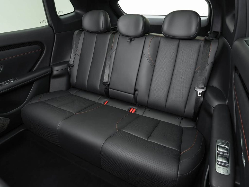 شبكة السيارات الصينية &ndash; Changan Nevo Q06 تبدأ الحجز بقوة 449 حصانًا ومدى 700 كم