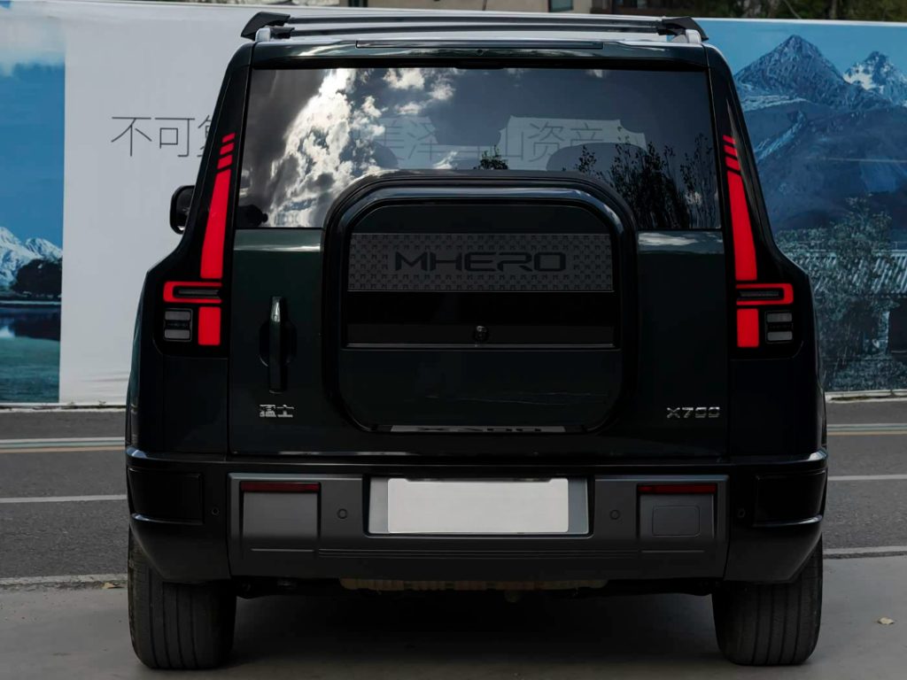 إطلاق M-Hero X700 رسميًا في الصين.. هجينة PHEV بقوة 551 حصان ومدى كهربائي حتى 360 كم وتقنيات هواوي ADS 5 8 شبكة السيارات الصينية – إطلاق M-Hero X700 رسميًا في الصين.. هجينة PHEV بقوة 551 حصان ومدى كهربائي حتى 360 كم وتقنيات هواوي ADS 5