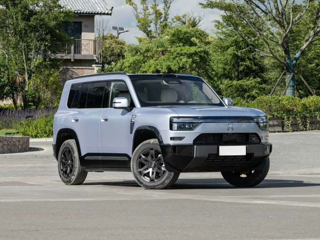 إطلاق M-Hero X700 رسميًا في الصين.. هجينة PHEV بقوة 551 حصان ومدى كهربائي حتى 360 كم وتقنيات هواوي ADS 5 2 إطلاق M-Hero X700 رسميًا في الصين.. هجينة PHEV بقوة 551 حصان ومدى كهربائي حتى 360 كم وتقنيات هواوي ADS 5