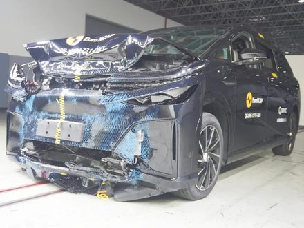 XPENG X9 تحصل على 5 نجوم في اختبارات السلامة ANCAP لعام 2026