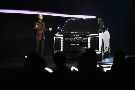 أفاتر T09 تظهر عالميًا لأول مرة من باريس.. SUV فاخرة بـ6 مقاعد وقوة تتجاوز 1000 حصان وبطارية 71.24 كيلوواط ساعة وتقنيات هواوي ADS 5