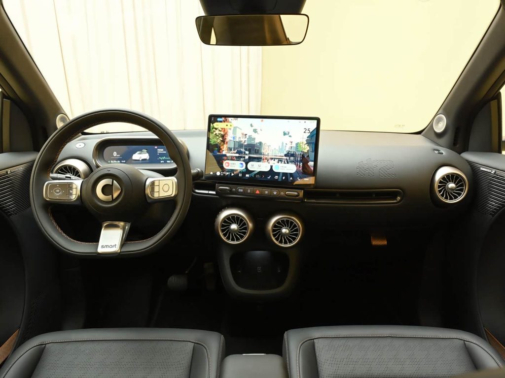 سمارت #2 الجديدة 2026 تعود بروح Fortwo من معرض باريس.. سيارة كهربائية بطول 2.75 متر ومدى 410 كم وسعر يبدأ من نحو 60 ألف ريال 20 شبكة السيارات الصينية – سمارت #2 الجديدة 2026 تعود بروح Fortwo من معرض باريس.. سيارة كهربائية بطول 2.75 متر ومدى 410 كم وسعر يبدأ من نحو 60 ألف ريال